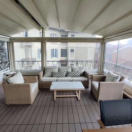 Penthouse Milanview Penthouse شقة